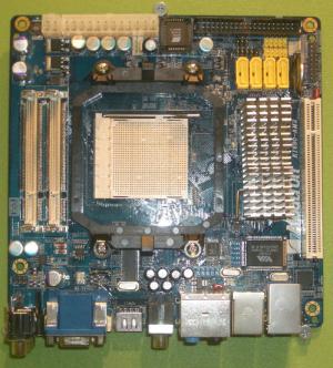 Attached Image: Albatron_MicroITX_AM2_Board.jpg