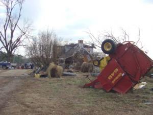 Attached Image: fay010206a.jpg